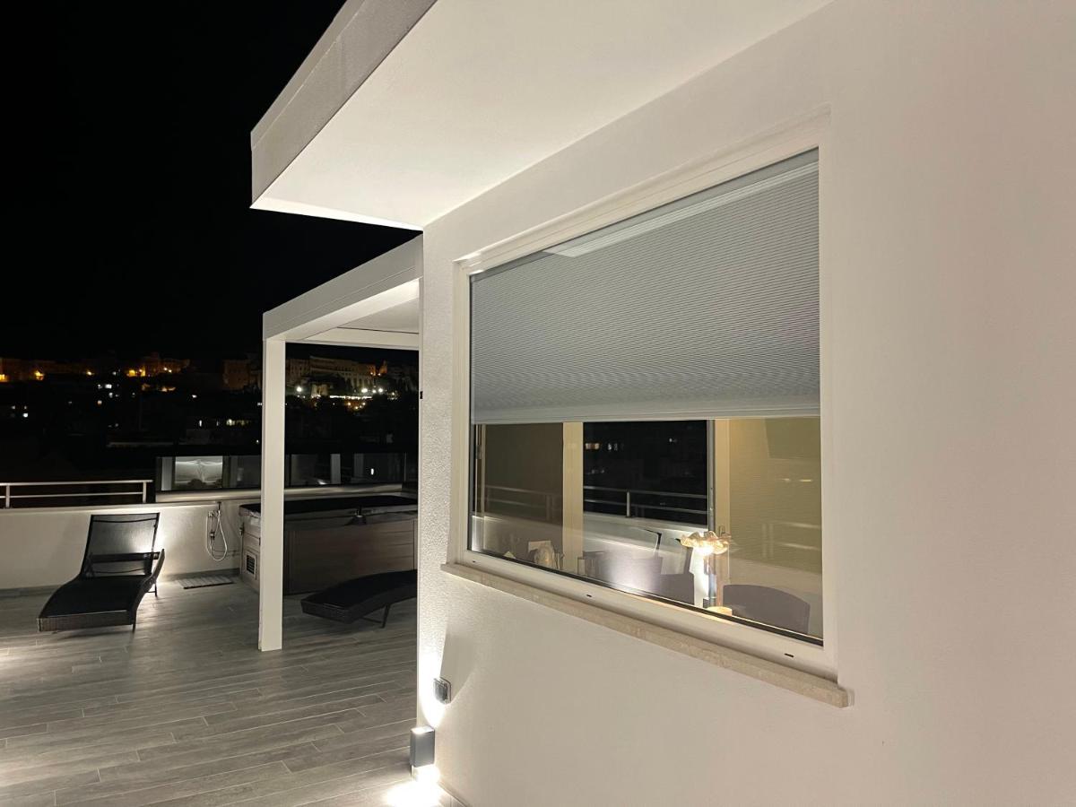 18 Dante Luxury Suites Cagliari Buitenkant foto