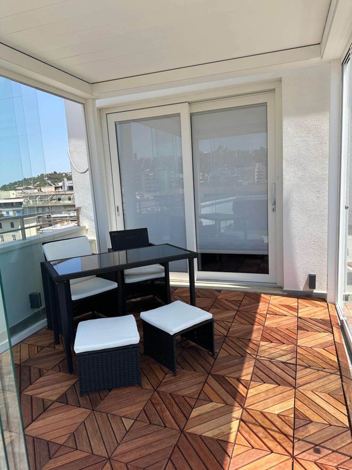 18 Dante Luxury Suites Cagliari Buitenkant foto